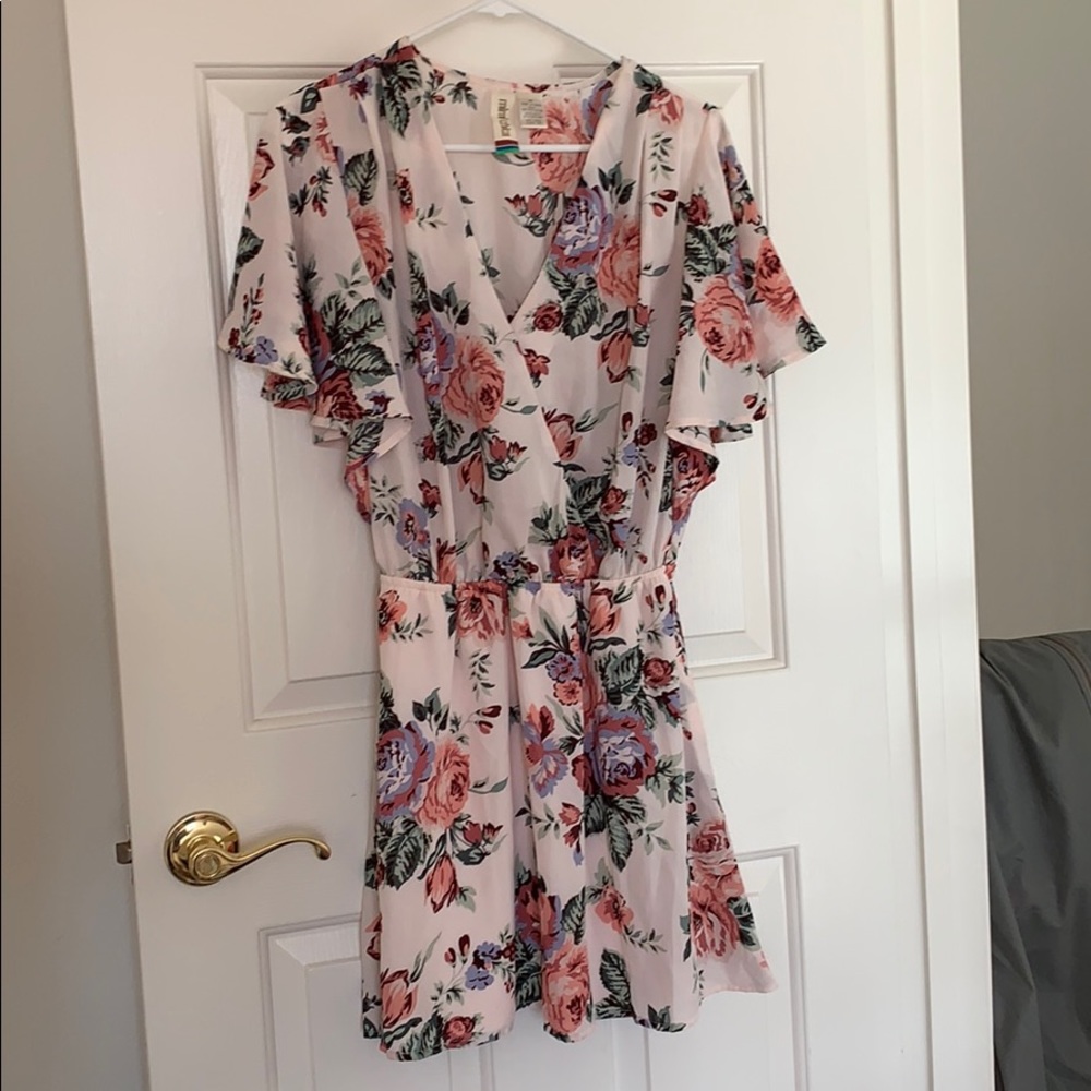 Mimi Chica pink floral flowy dress